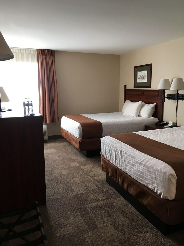 Hotel Boothill Inn And Suites