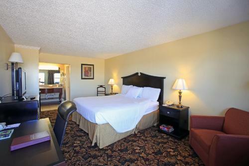 Hotel Plaza Inn Midland