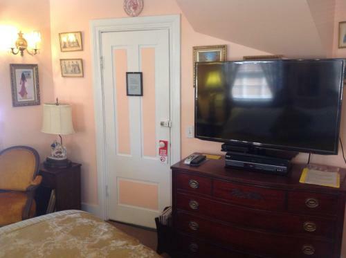Hostal Bradford Carver House