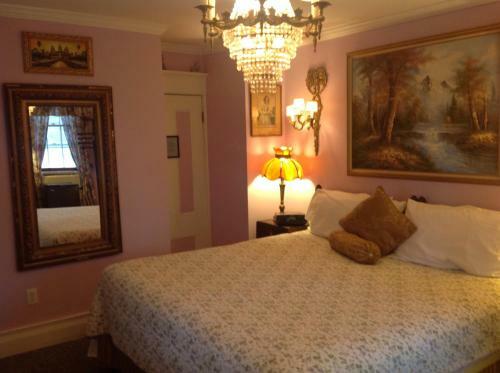Hostal Bradford Carver House