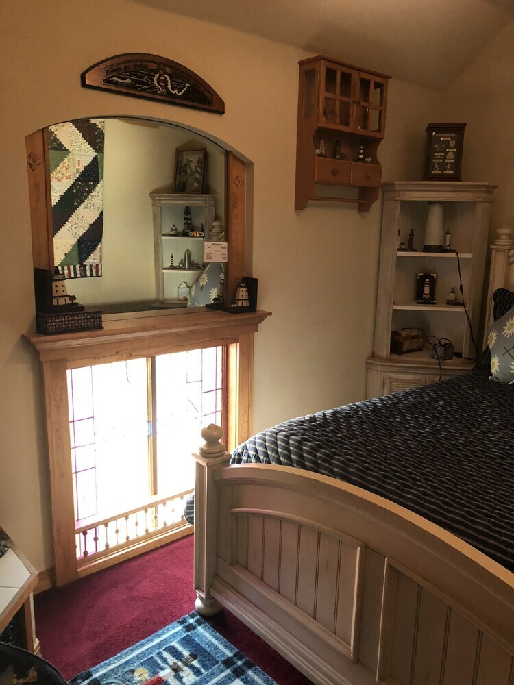 Bed & Breakfast All Seasons Inn