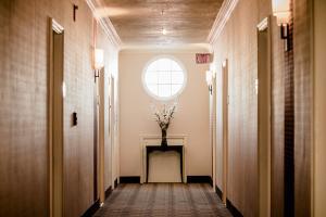 Lafayette Hotel