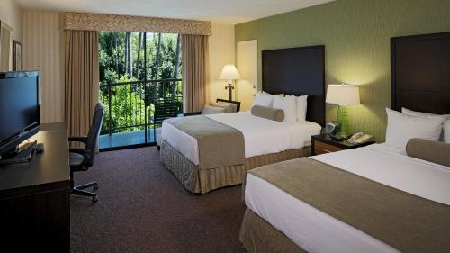 Crowne Plaza Hotel Mission Valley