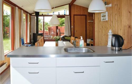 Three-bedroom Holiday Home In Hadsund