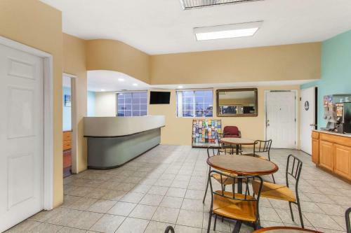Motel Mission Bay Inn & Suites