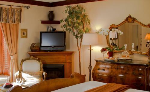 The Bed & Breakfast Inn At La Jolla