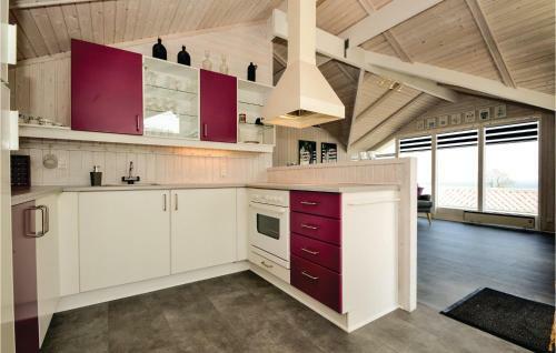 Two-bedroom Holiday Home In Bjert