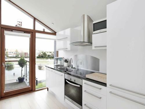 Four-bedroom Holiday Home In Bogense 1