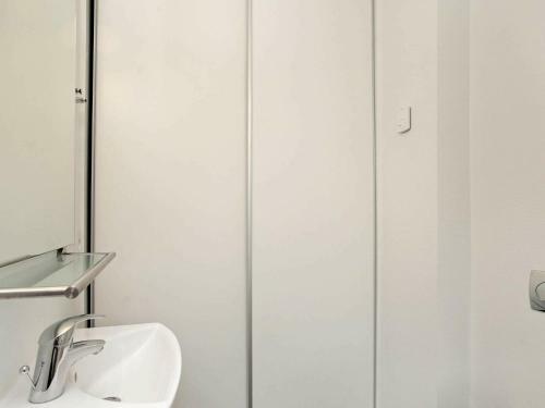 Four-bedroom Holiday Home In Bogense 1