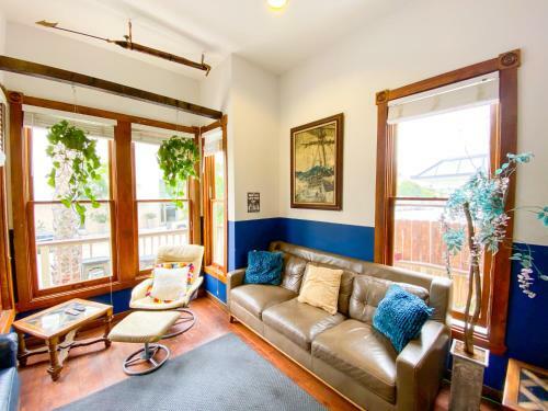 International Travelers House Adventure Hostel