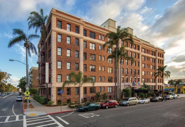 Hotel Inn At The Park
