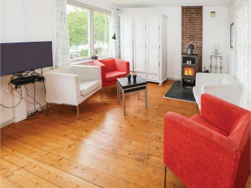Three-bedroom Holiday Home In Broager
