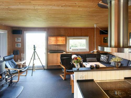 Four-bedroom Holiday Home In Glesborg 21