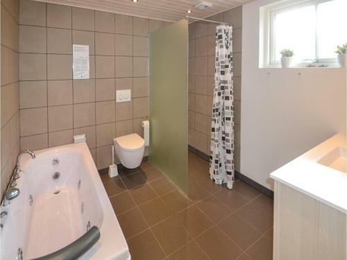Holiday Home Glesborg 01
