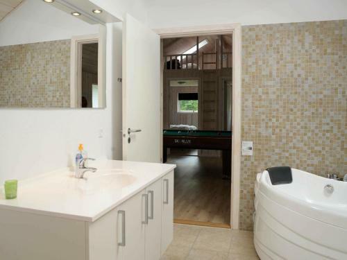 Three-bedroom Holiday Home In Silkeborg 3