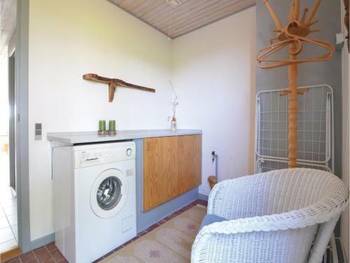 Three-bedroom Holiday Home In Hurup Thy