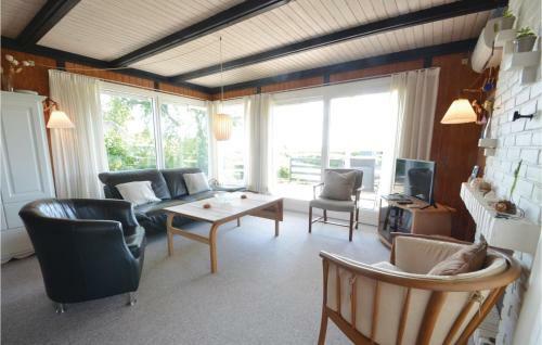 Three-bedroom Holiday Home In Hurup Thy