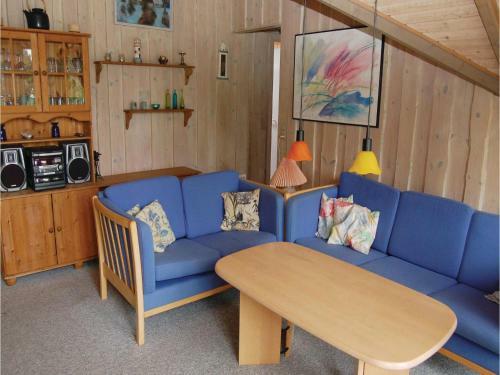 Holiday Home G�gevej Dronningm�lle VI