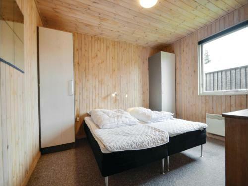 Four-bedroom Holiday Home In Ebeltoft