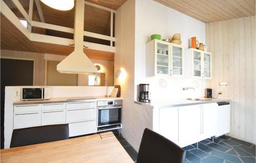 Holiday Home G�sehagevej Ebeltoft V