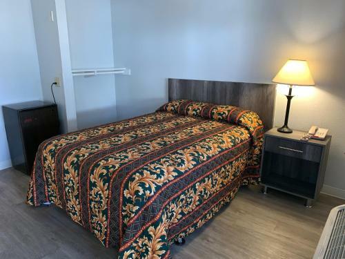 Ez 8 Motel Old Town