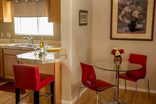 Aparthotel Parc Suites San Diego