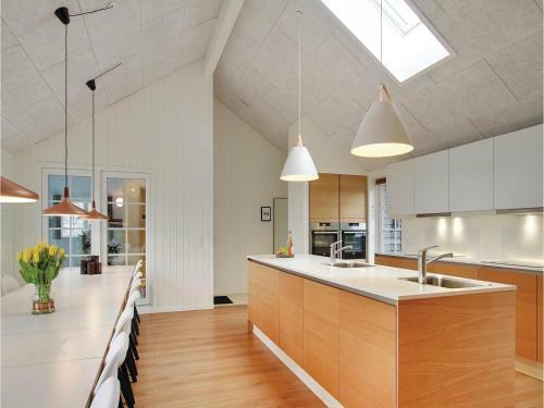 Seven-bedroom Holiday Home In Ebeltoft