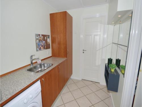 Holiday Home Engvangen N-587