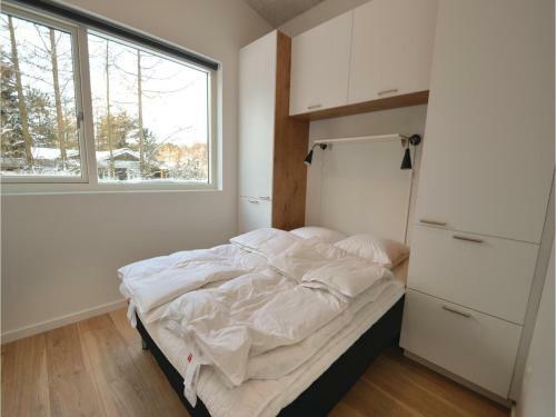 Holiday Home Handrup Strand With Shower