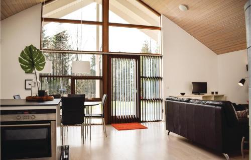 Three-bedroom Holiday Home In Ebeltoft