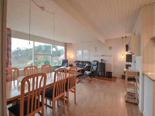 Holiday Home H�gevej Ebeltoft I