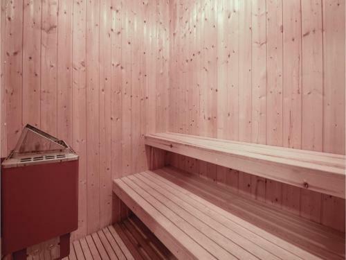 Holiday Home H�gevej Ebeltoft I