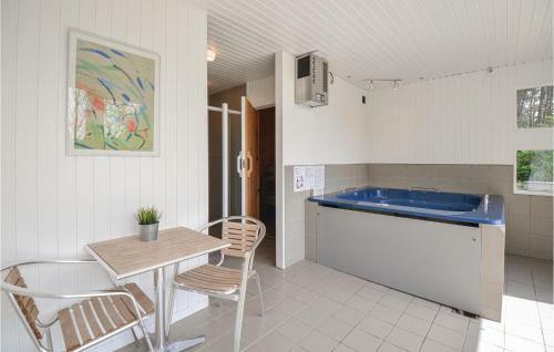 Holiday Home H�gevej Ebeltoft I