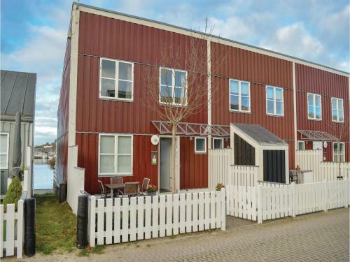 Two-bedroom Holiday Home In Ebeltoft