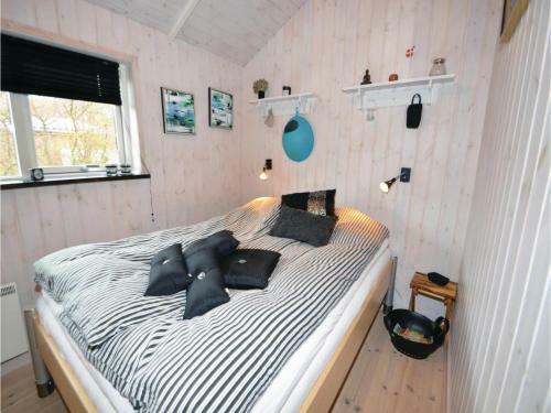 Four-bedroom Holiday Home Ebeltoft With Sea View 04