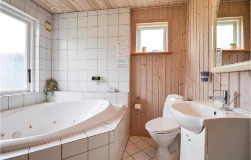 Holiday Home L�rkelundsvej Ebeltoft VI