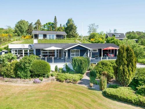 Holiday Home Ebeltoft Lii