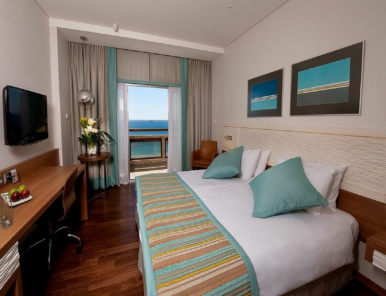 Hotel Crowne Plaza Limassol