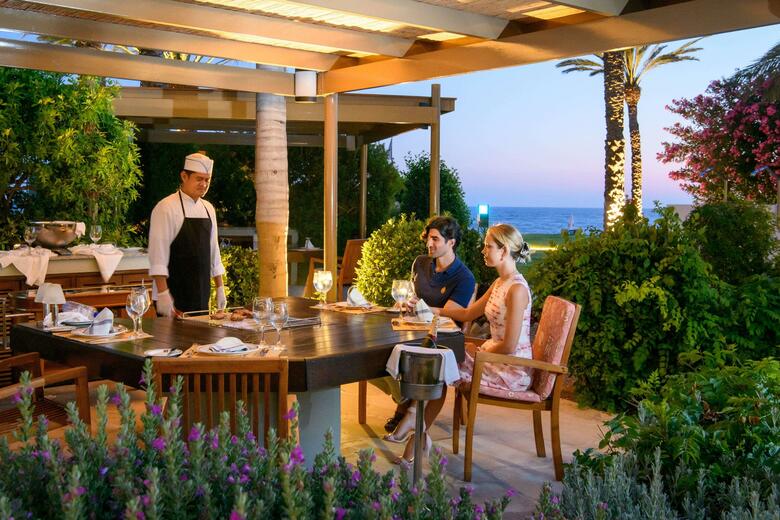 Hotel Constantinou Bros Athena Beach