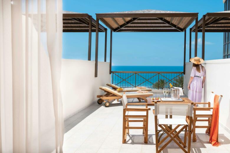 Hotel Constantinou Bros Athena Beach