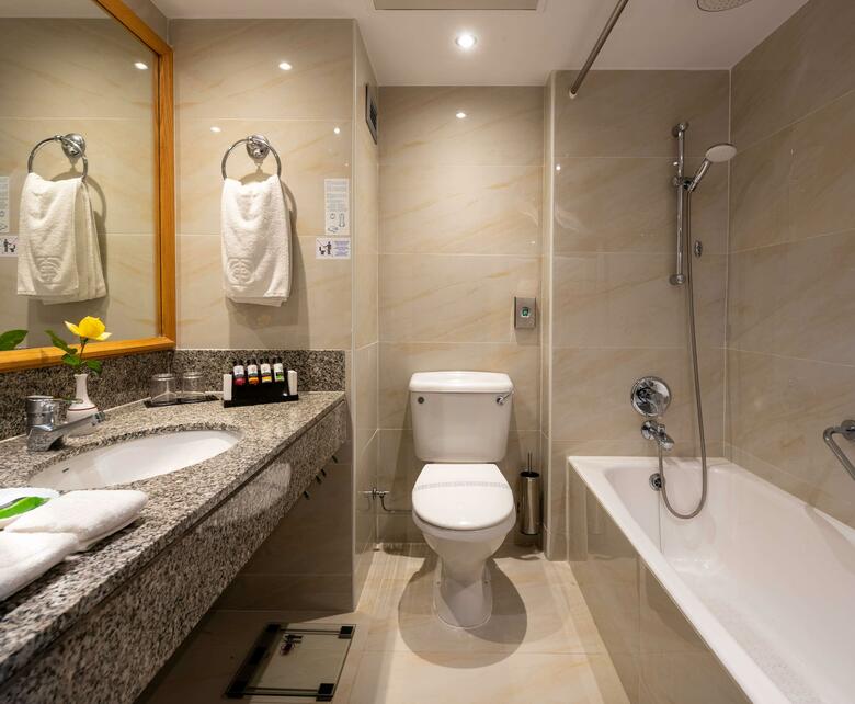 Hotel Constantinou Bros Athena Beach