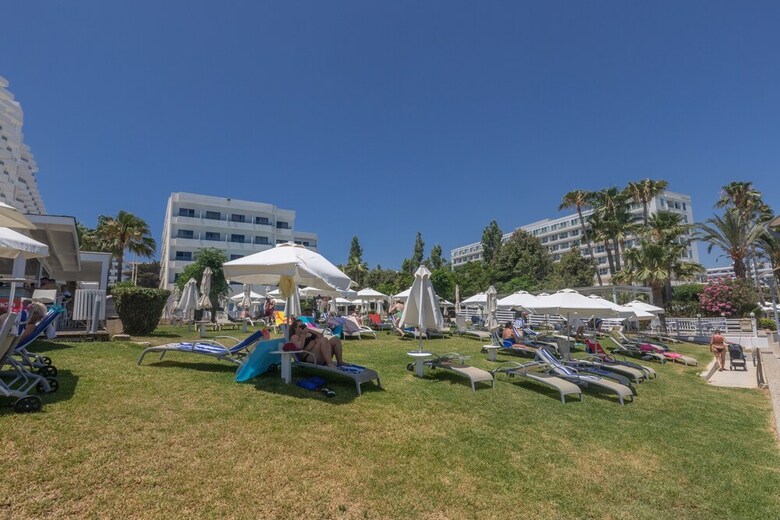 Hotel Iliada Beach(.)