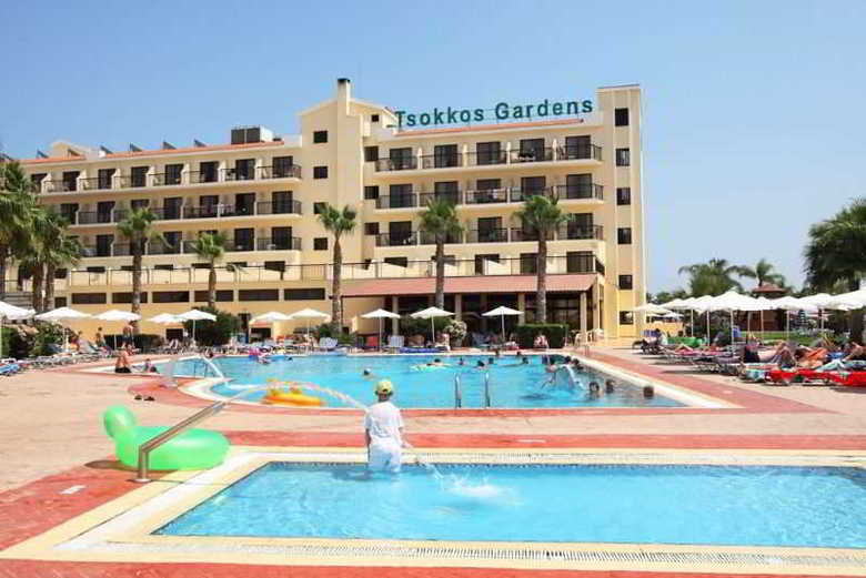 Apartamentos Tsokkos Gardens Apt.