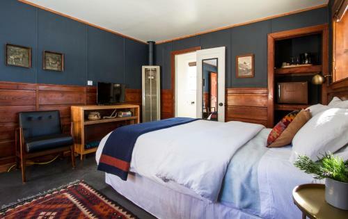 Hotel Mallard Bay Resort