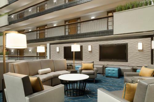 Hotel Embassy Suites Columbus