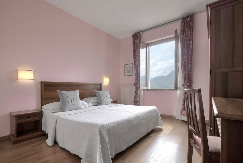 Hotel Albergo Posta Marcucci