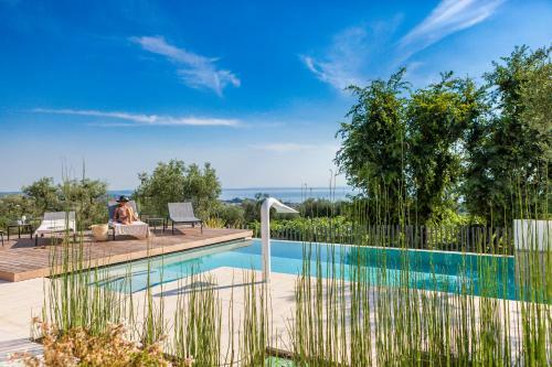 Bed & Breakfast San Colombano Suites