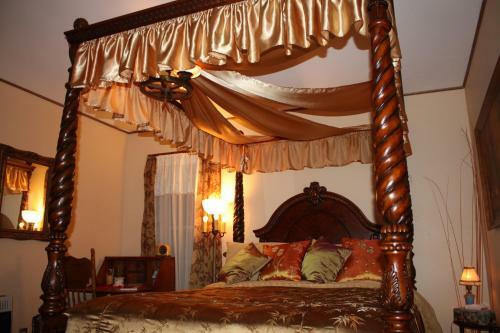 Alla's Historical Bed And Breakfast, Spa And Cabana