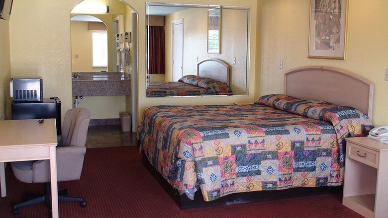 Motel Winnquest Inn