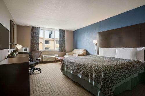 Hotel Days Inn Willoughby